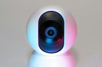 Which Smart Cameras Offer the Best Night Vision?